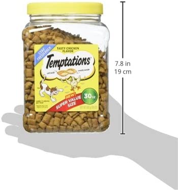 TEMPTATIONS Classic Crunchy and Soft Cat Treats Tasty Chicken Flavor, 30 oz. Tub