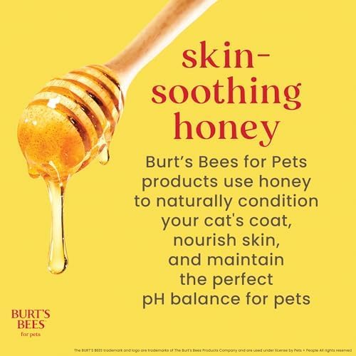 Burt's Bees for Pets Anti-Hairball Wipes for Cats - 50 Count