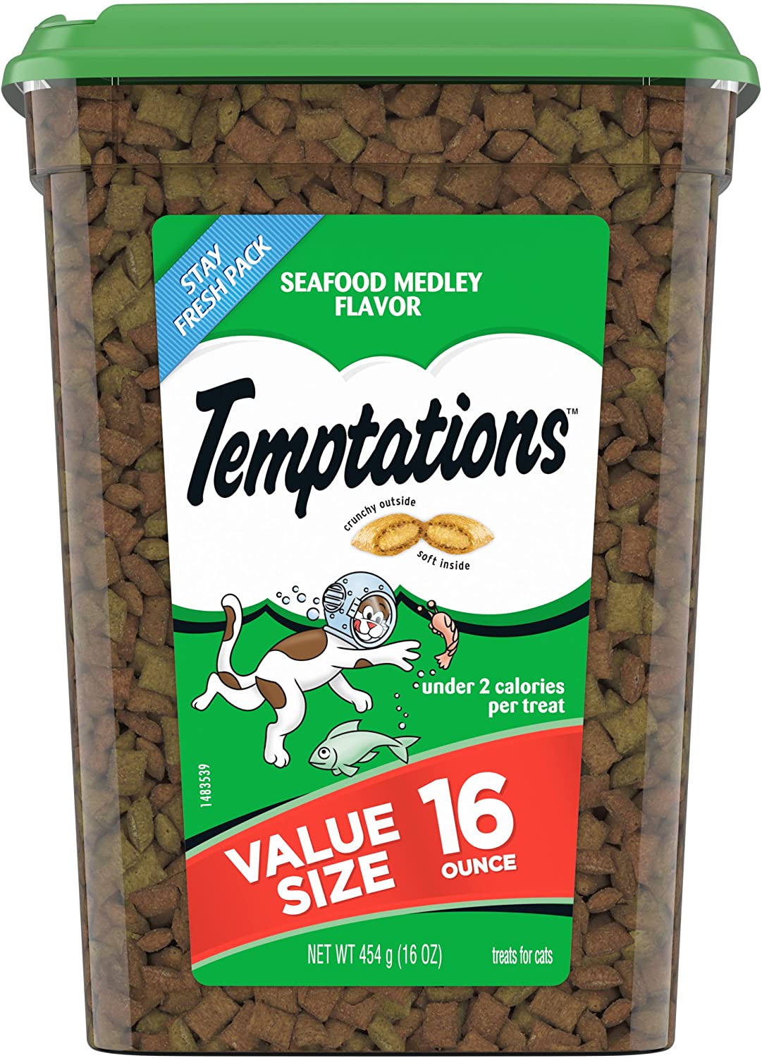 TEMPTATIONS Classic Crunchy and Soft Cat Treats Seafood Medley Flavor, 16 oz. Tub