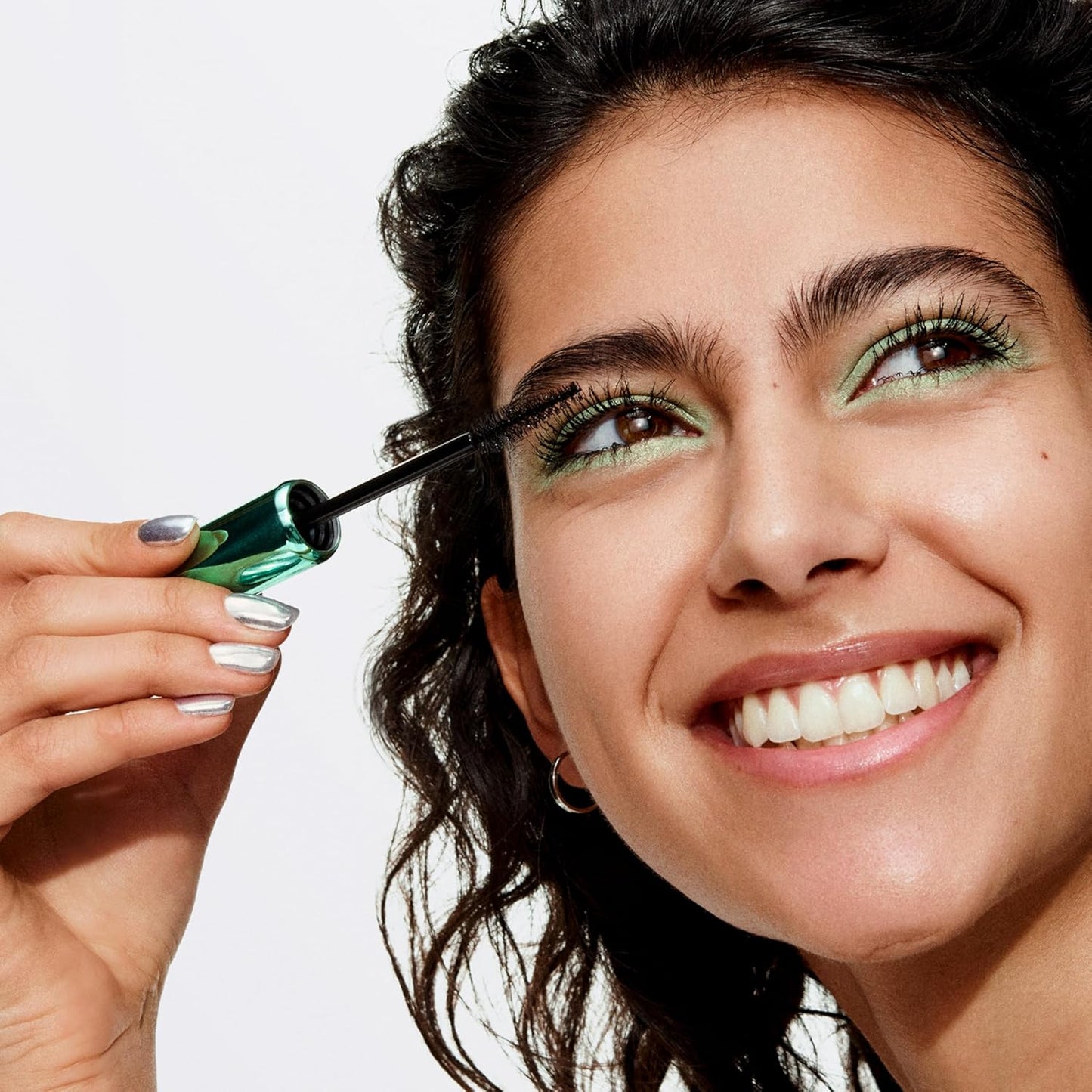 Clinique High Impact High-Fi Full Volume Water-Resistant Mascara Volumizing