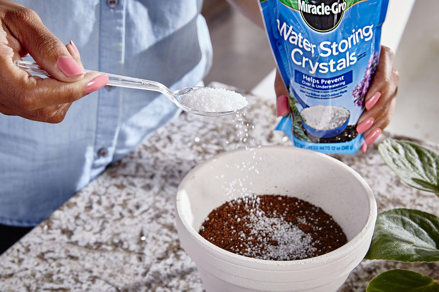 Miracle-Gro Water Storing Crystals -12 oz.